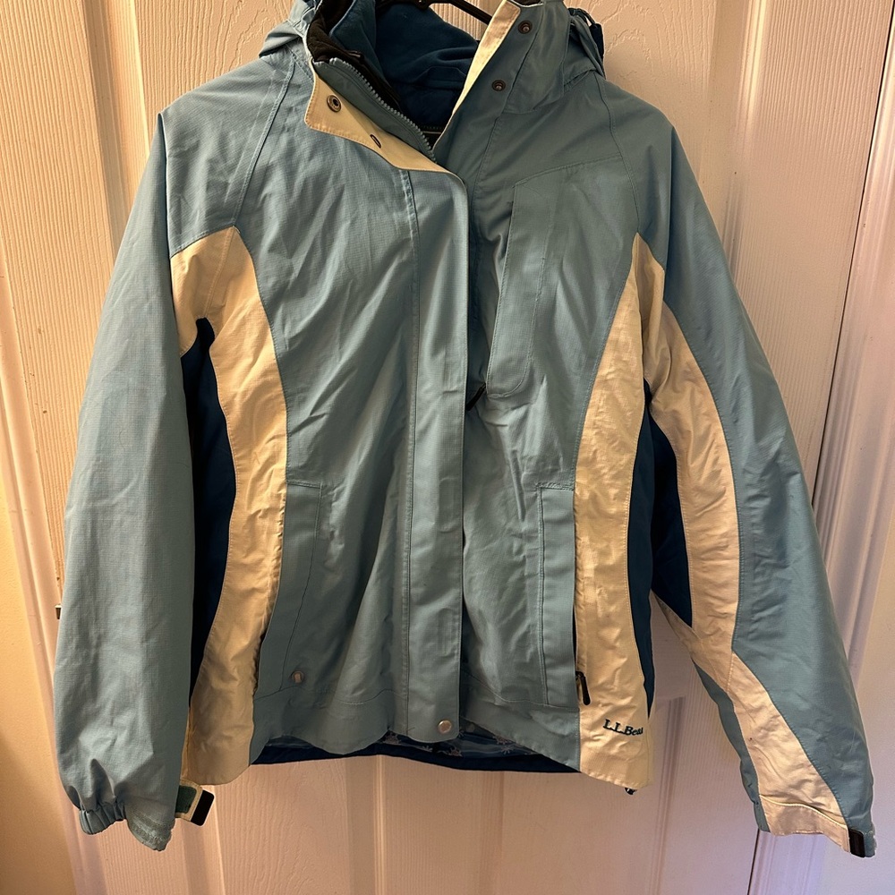 L.L. Bean Women's Blue and Cream Snow Jacket